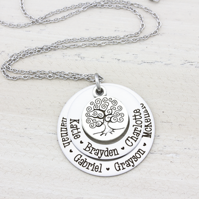 Family Tree Name Necklace for Grandmother