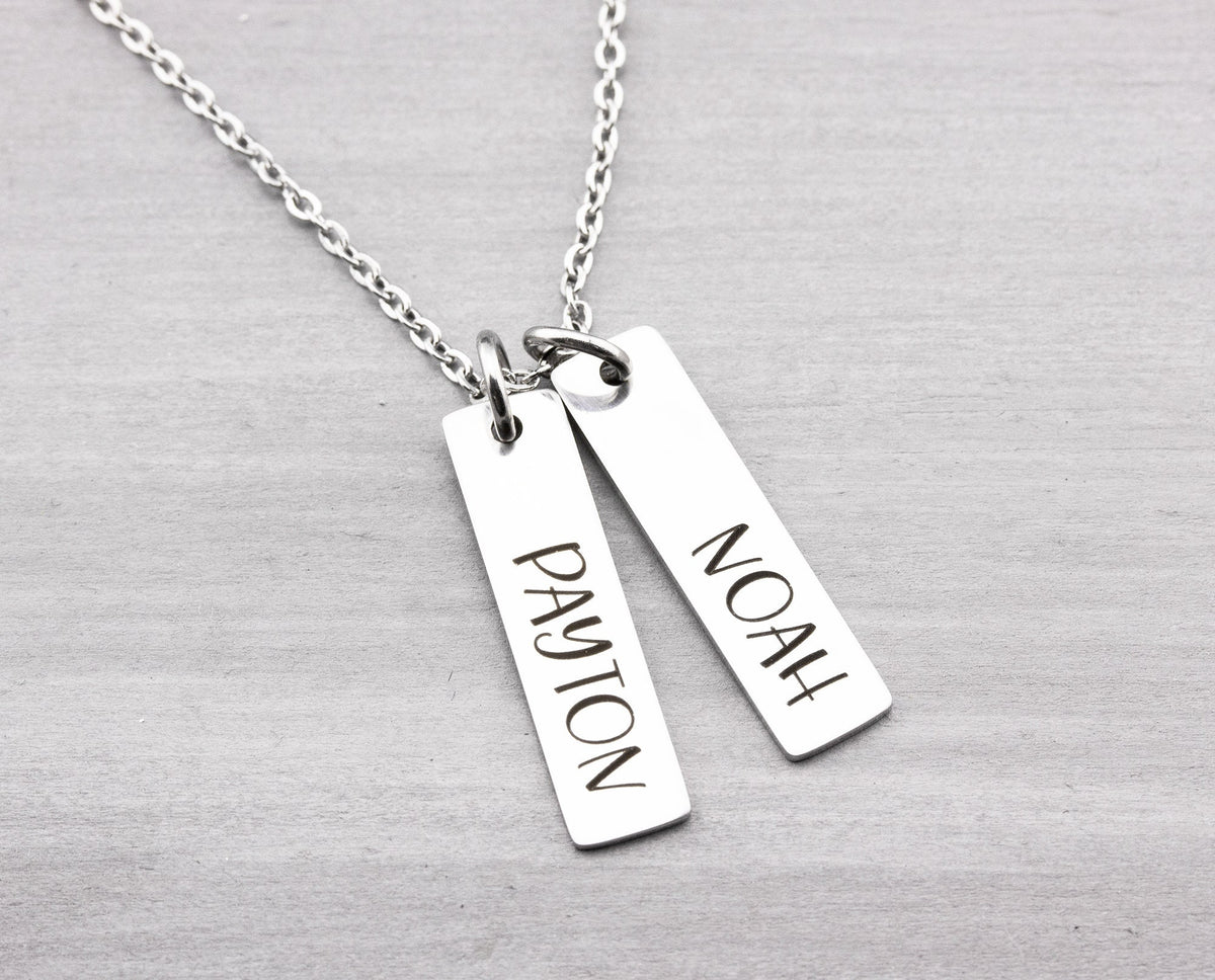 Custom Engraved Kids Name Pendant Necklace - Gifts for Women - Personalized Jewelry Gift Idea for Mom Grandma for Christmas Birthday