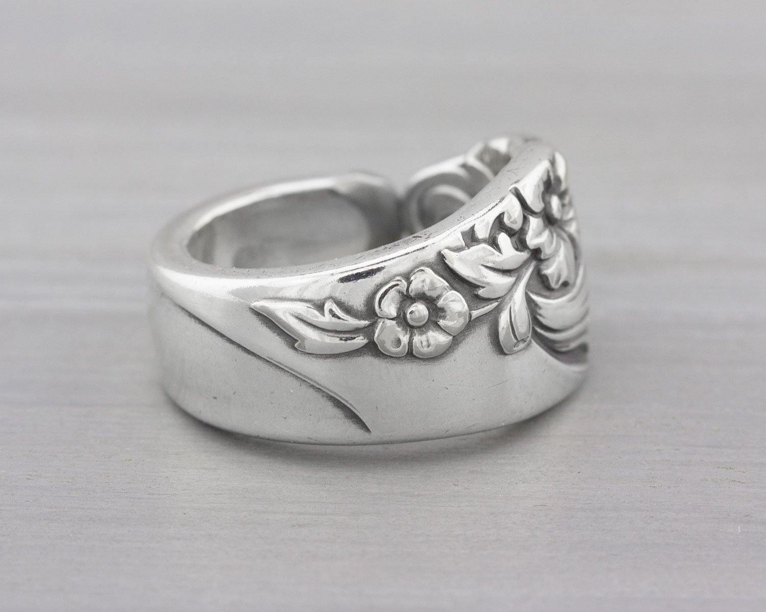 1950 Evening Star Vintage Spoon Ring - Antique Silverware Jewelry - Gifts for Her - Flower Ring