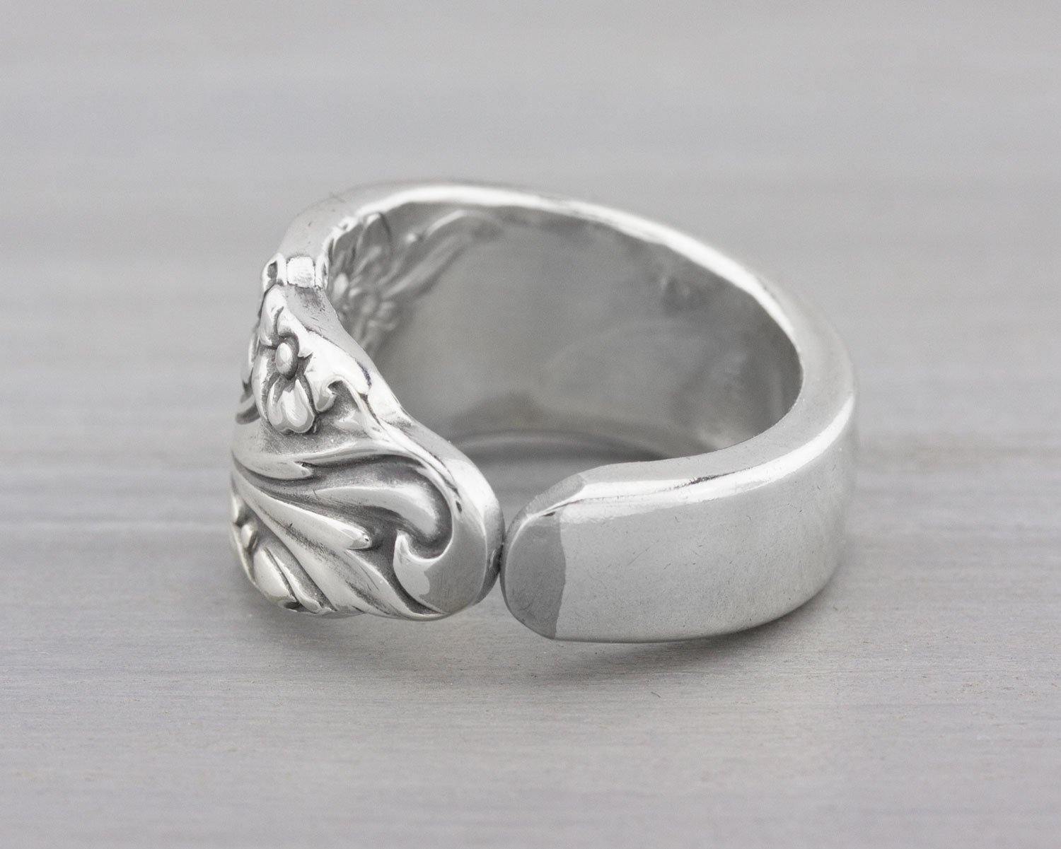 1950 Evening Star Vintage Spoon Ring - Antique Silverware Jewelry - Gifts for Her - Flower Ring
